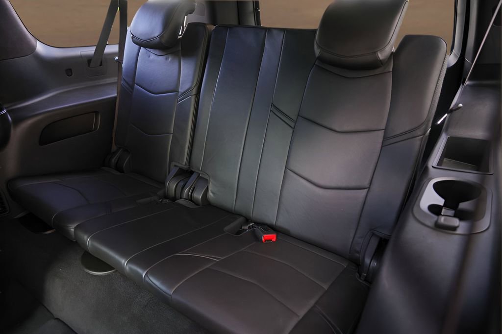 Used 2018 Cadillac Escalade ESV Platinum image 25