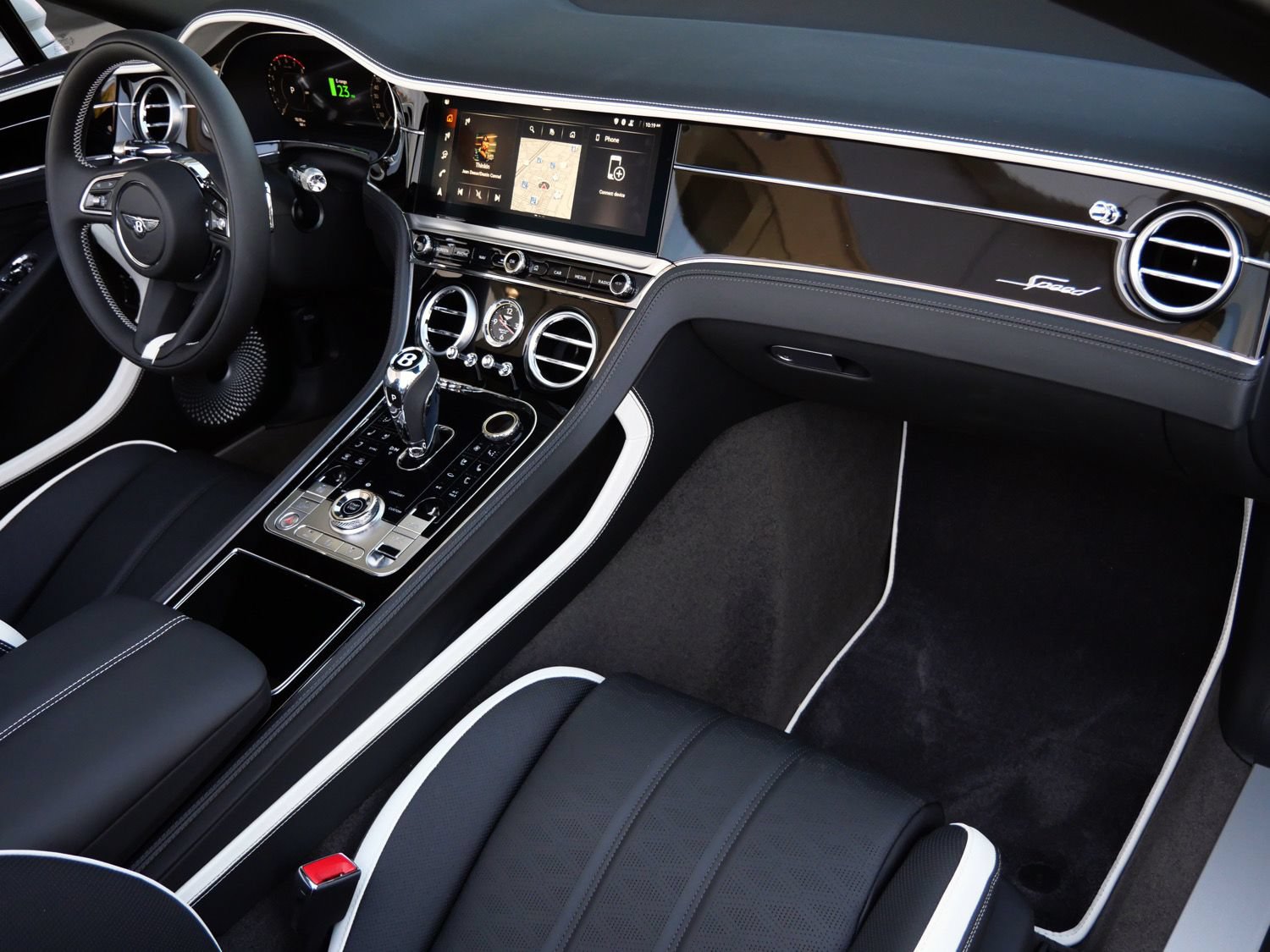 Used 2025 Bentley Continental GT Speed AWD/4WD image 2