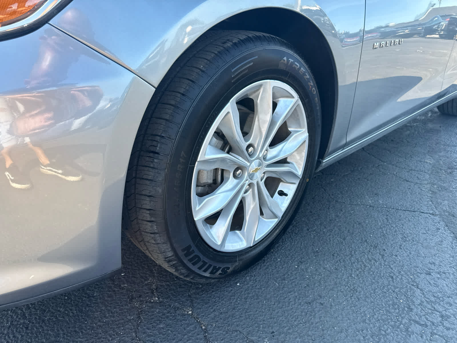Certified 2025 Chevrolet Malibu LT FWD image 9