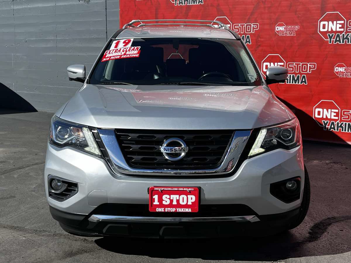 Used 2019 Nissan Pathfinder SL w/ Cargo Package AWD/4WD image 2