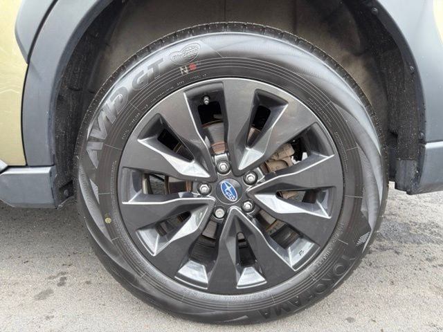 Used 2025 Subaru Outback Onyx Edition AWD/4WD image 33