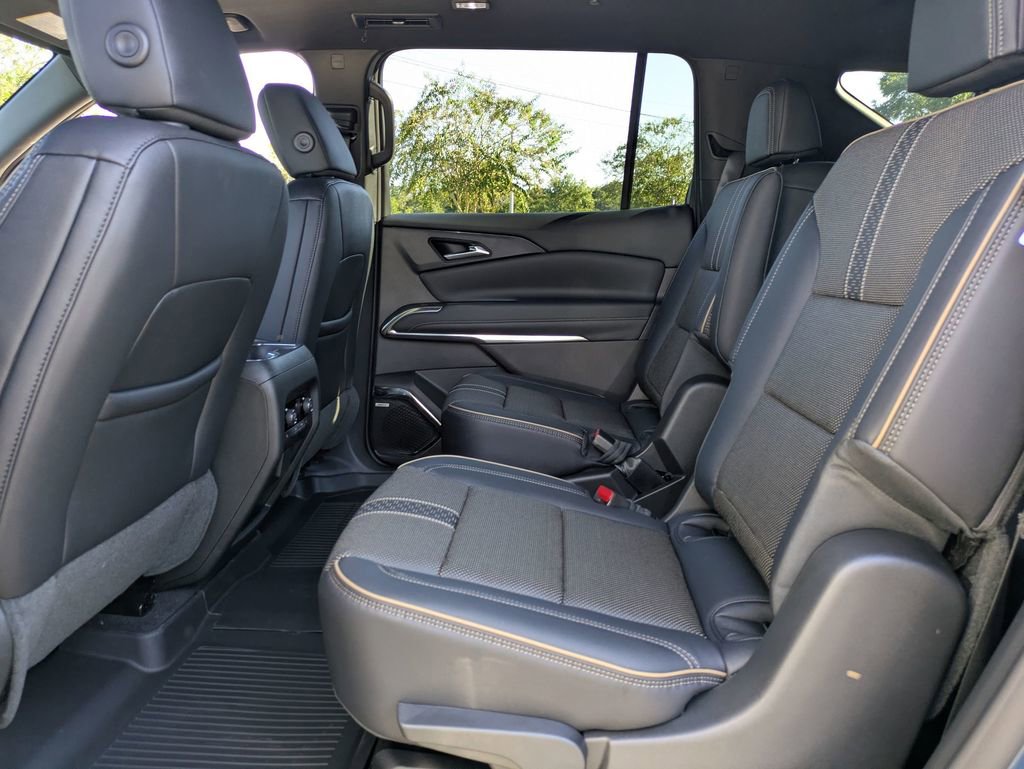 New 2026 Chevrolet Traverse High Country image 29