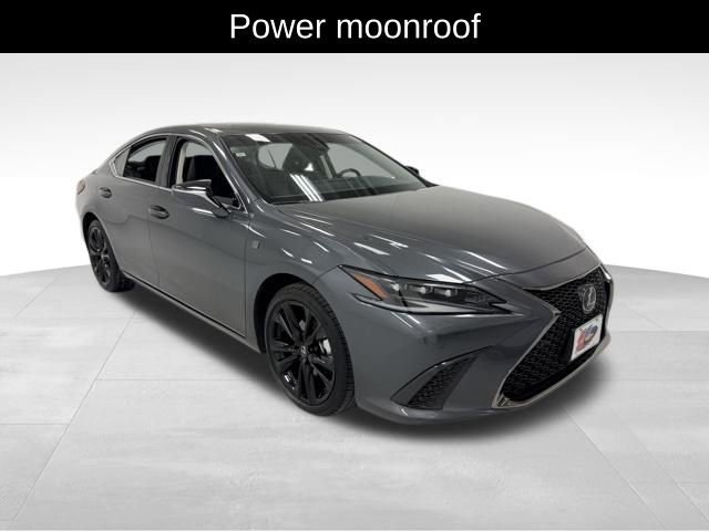 Used 2025 Lexus ES 300h F Sport image 8