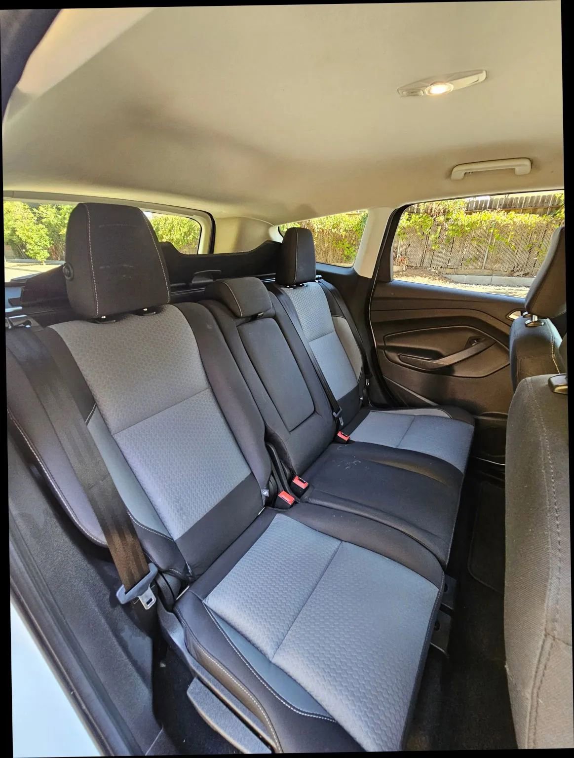 Used 2018 Ford Escape SE w/ SE Sync 3 Package image 28