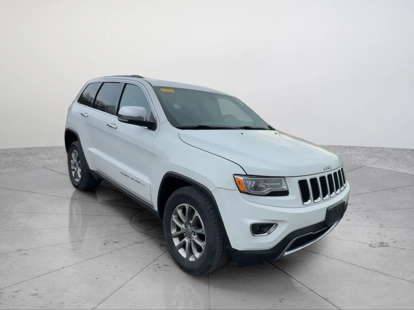 Used 2015 Jeep Grand Cherokee Limited w/ Luxury Group II image 7