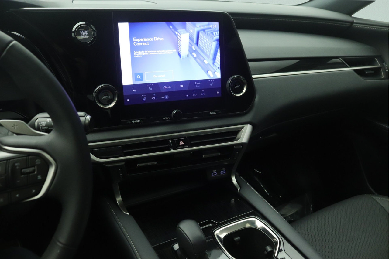 Used 2024 Lexus RX 350 FWD w/ Technology Package image 9