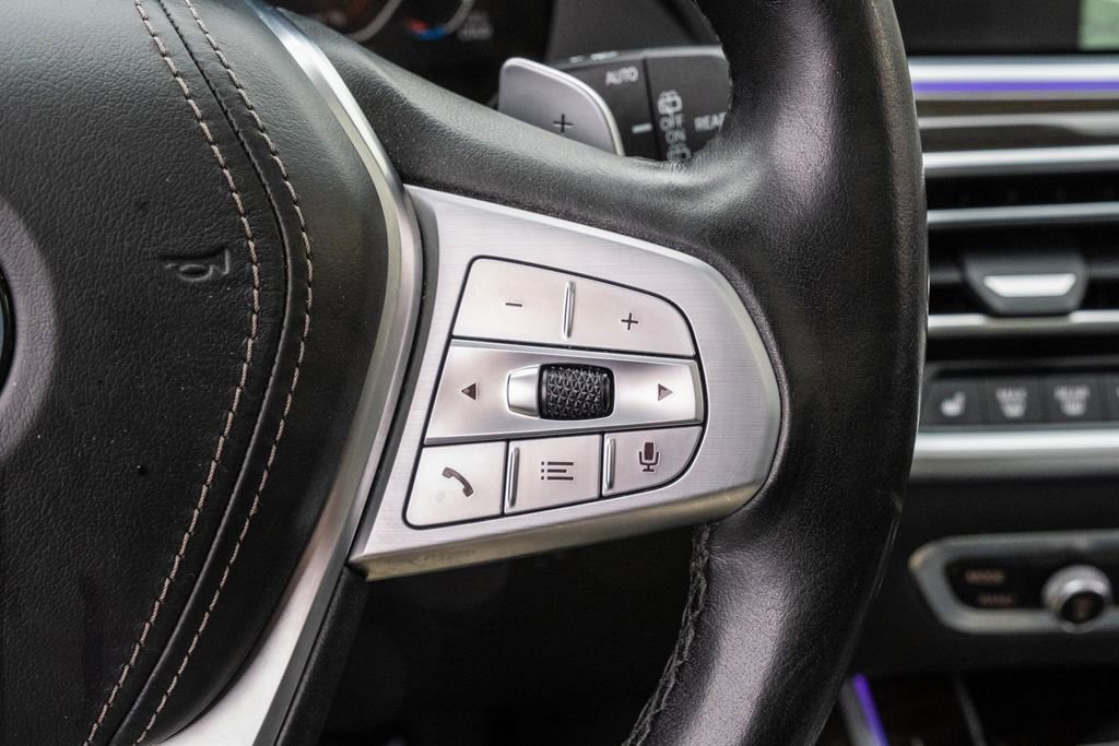 Used 2021 BMW X7 xDrive40i w/ Premium Package 2 image 20