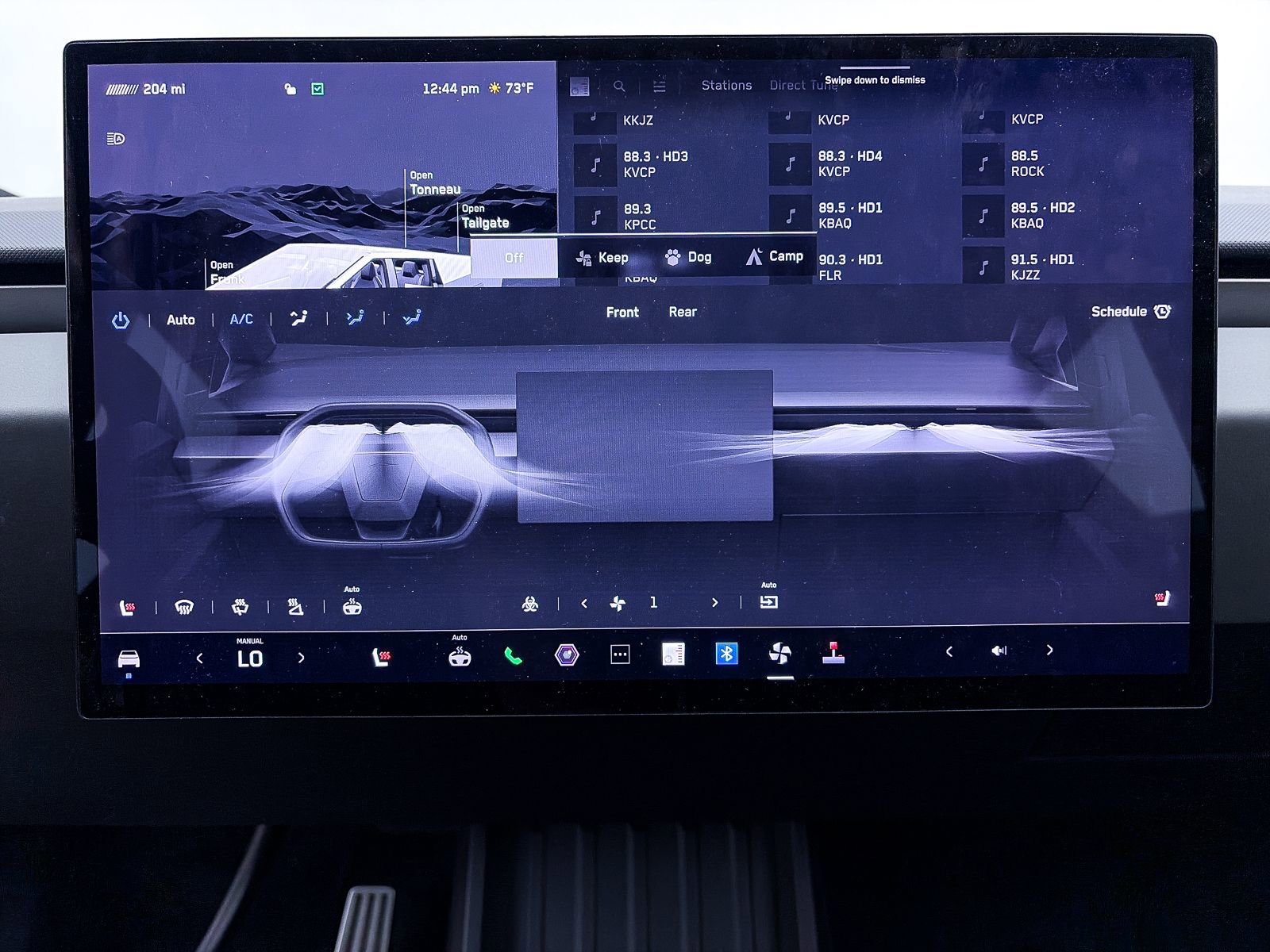 Used 2024 Tesla Cybertruck AWD Crew Cab image 22