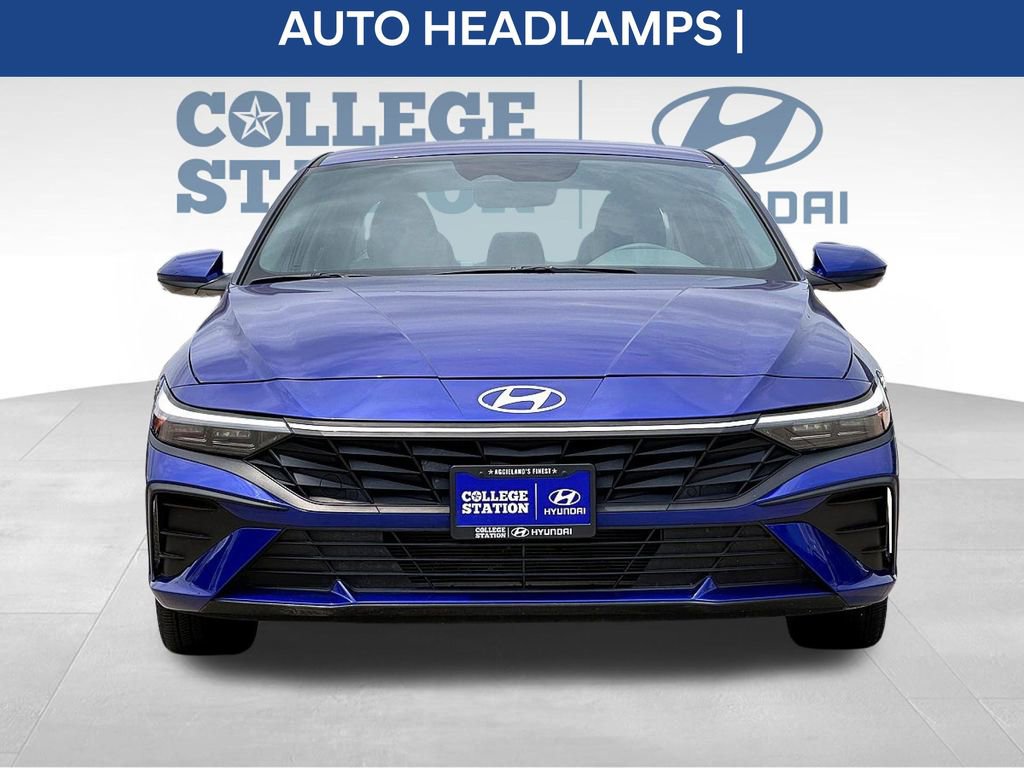 Used 2024 Hyundai Elantra SEL FWD image 10