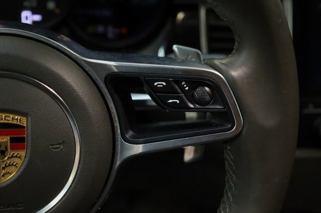 Used 2018 Porsche Macan image 9