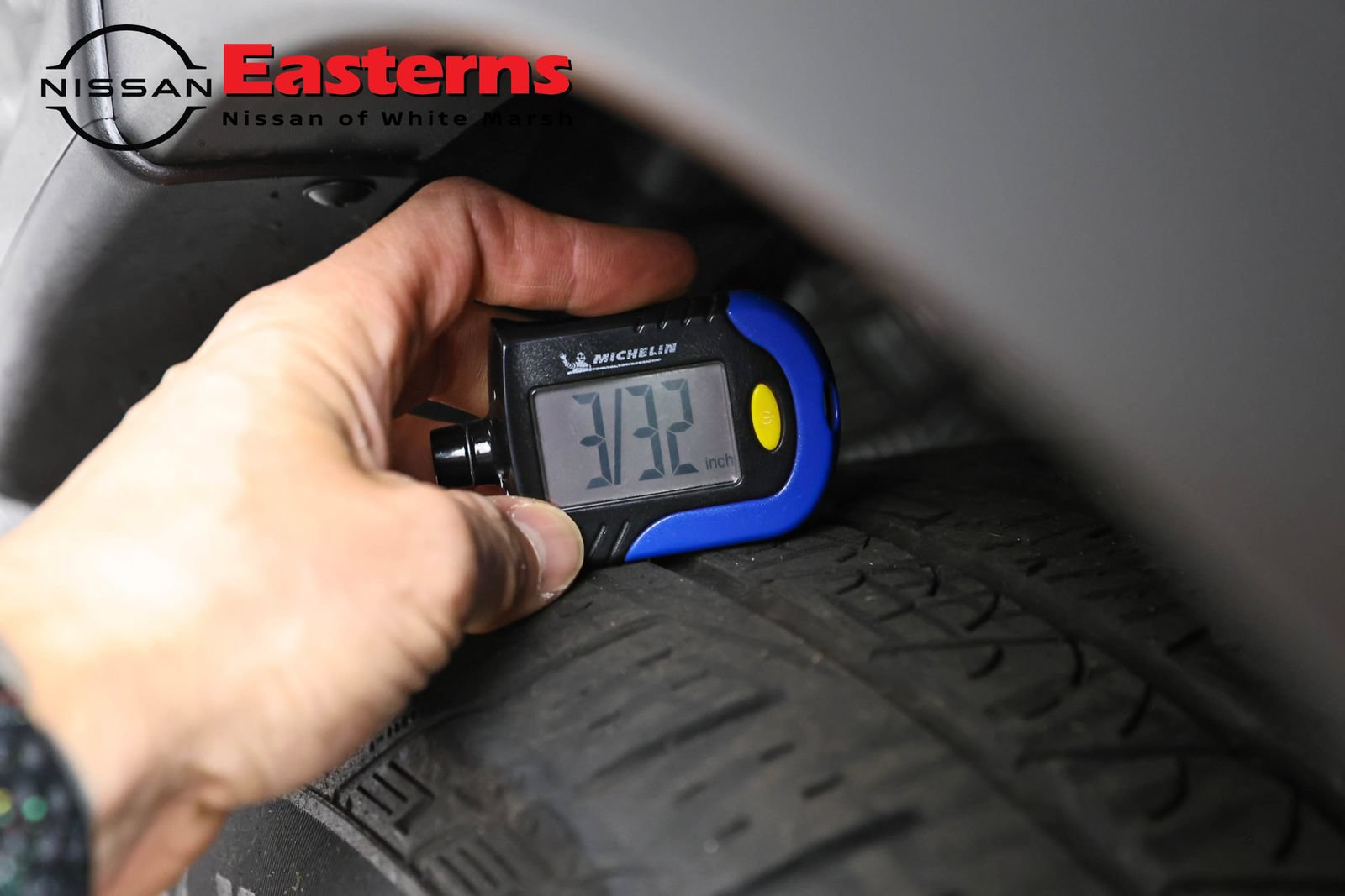Used 2023 Nissan Pathfinder SL AWD/4WD image 28