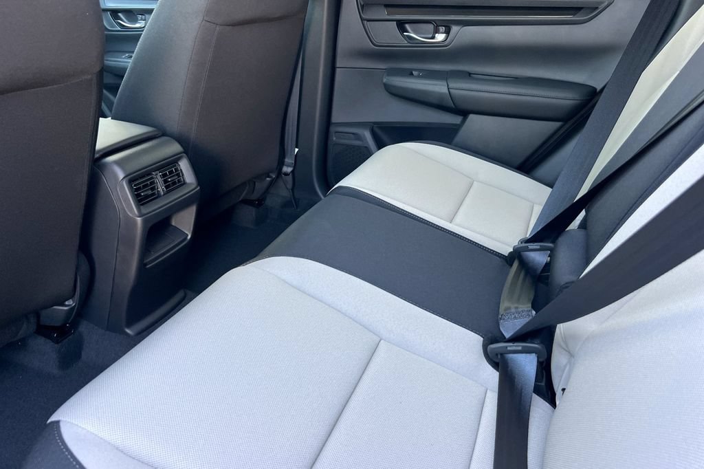 Used 2026 Honda CR-V LX image 14