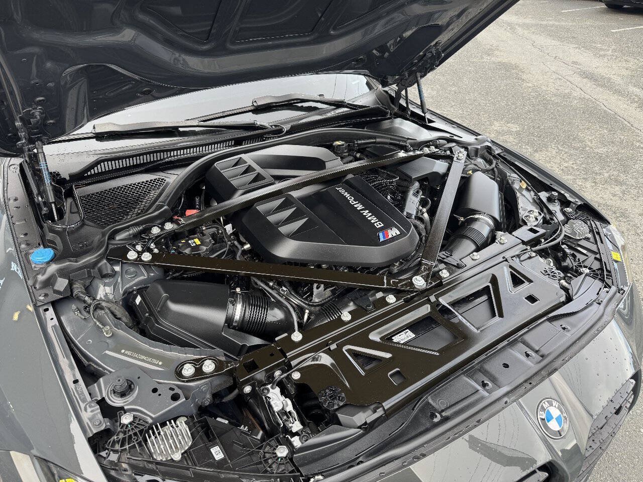 Used 2021 BMW M4 Competition w/ M Carbon Exterior Package RWD image 24