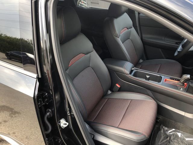 New 2026 Nissan Kicks SR w/ Cold Weather Package image 19