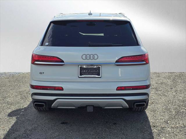 Used 2025 Audi Q7 3.0T Premium Plus AWD/4WD image 4