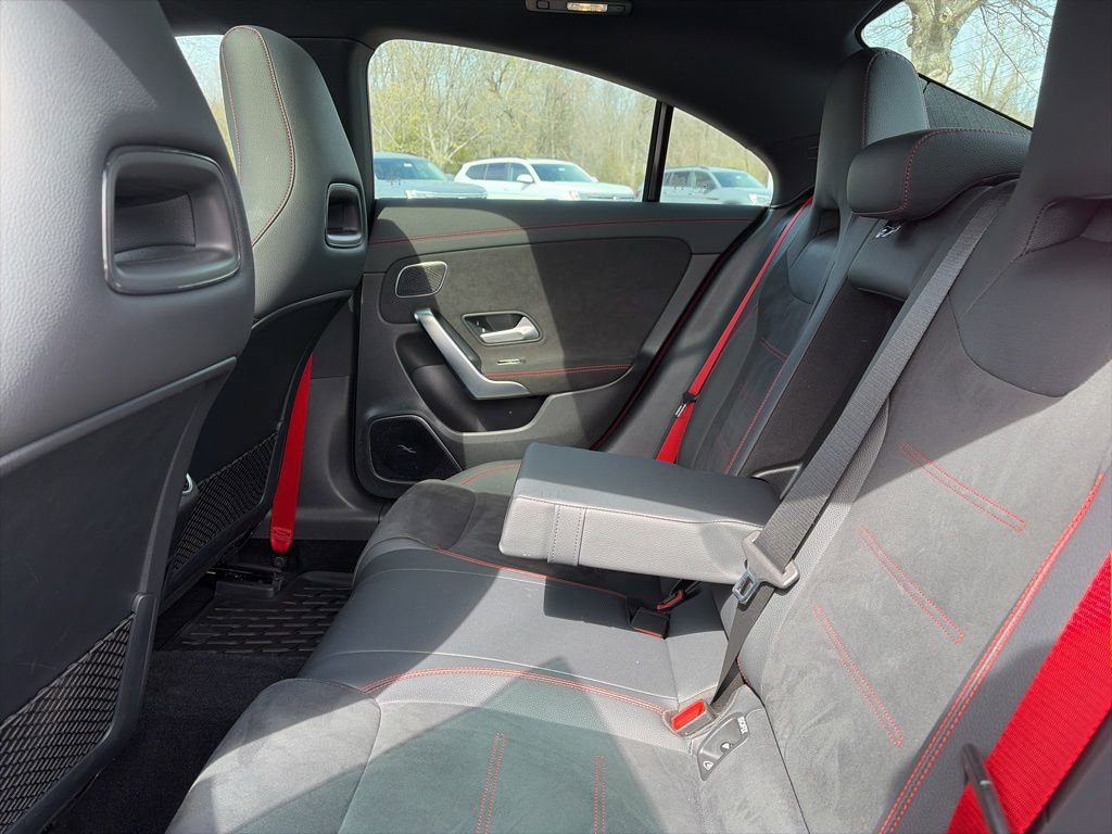 Used 2025 Mercedes-Benz CLA 35 AMG 4MATIC image 25
