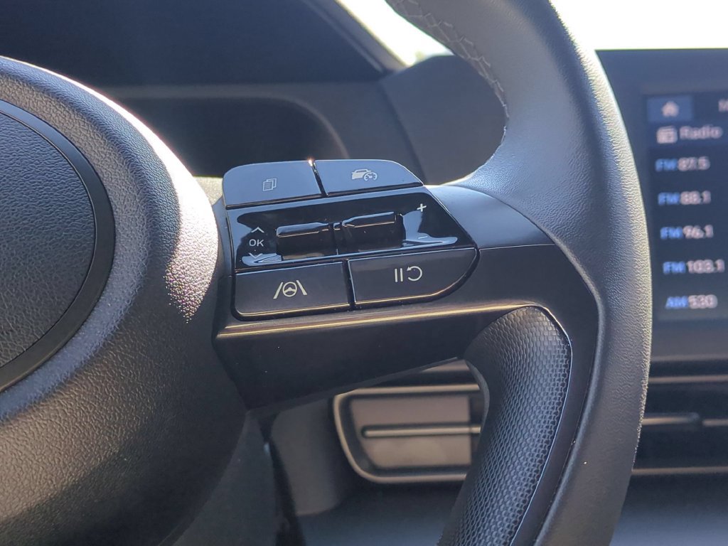 Used 2026 Hyundai Elantra Sport FWD image 21