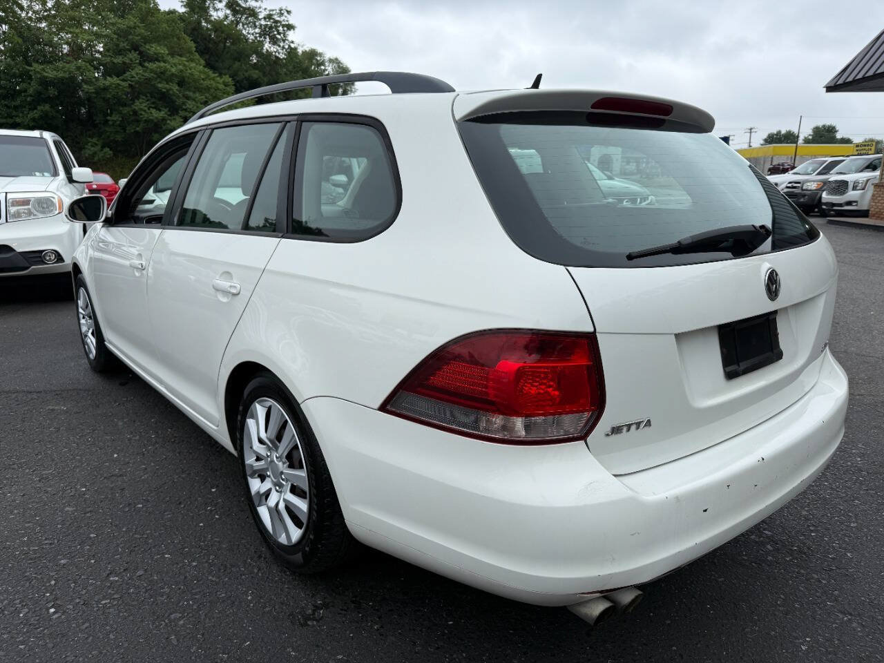 Used 2011 Volkswagen Jetta S FWD image 7
