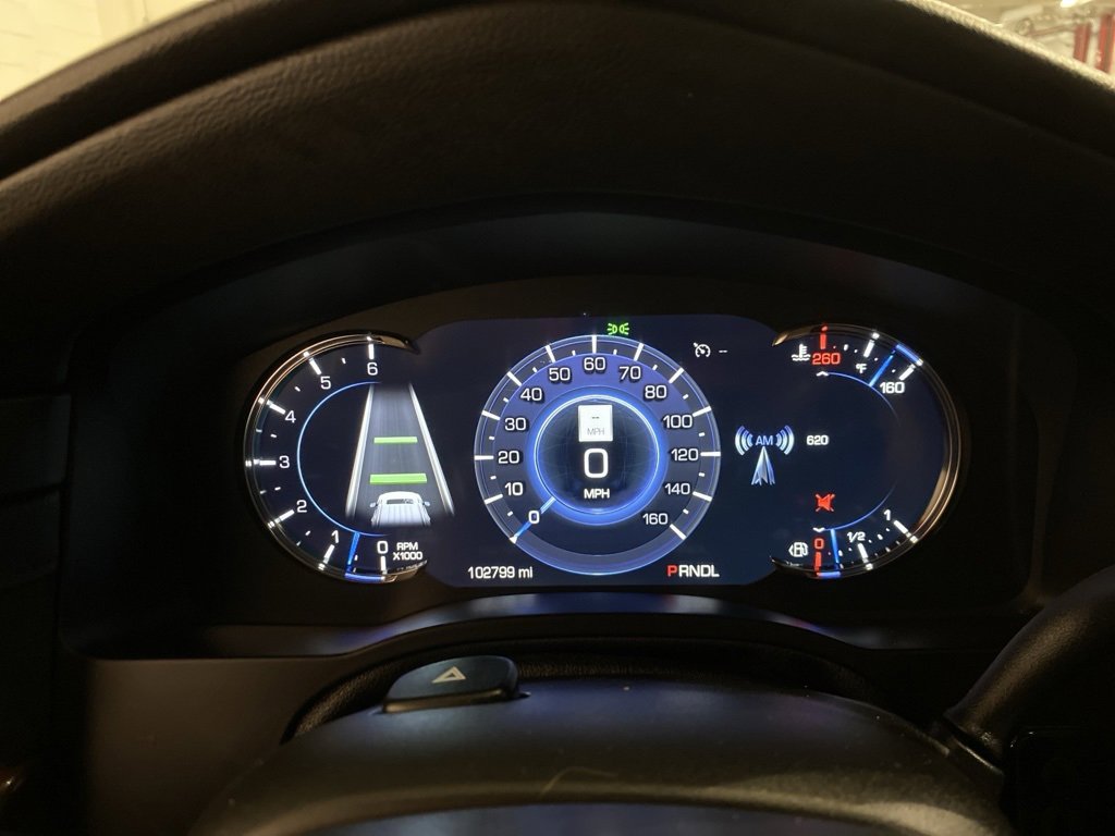 Used 2020 Cadillac Escalade Luxury RWD image 22