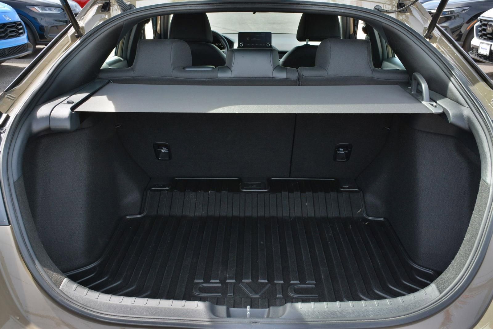Used 2025 Honda Civic Sport image 34