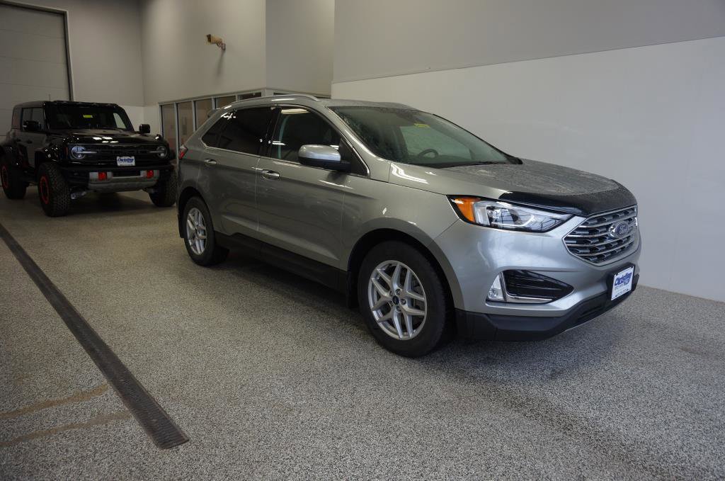 Used 2021 Ford Edge SEL w/ Convenience Package image 1