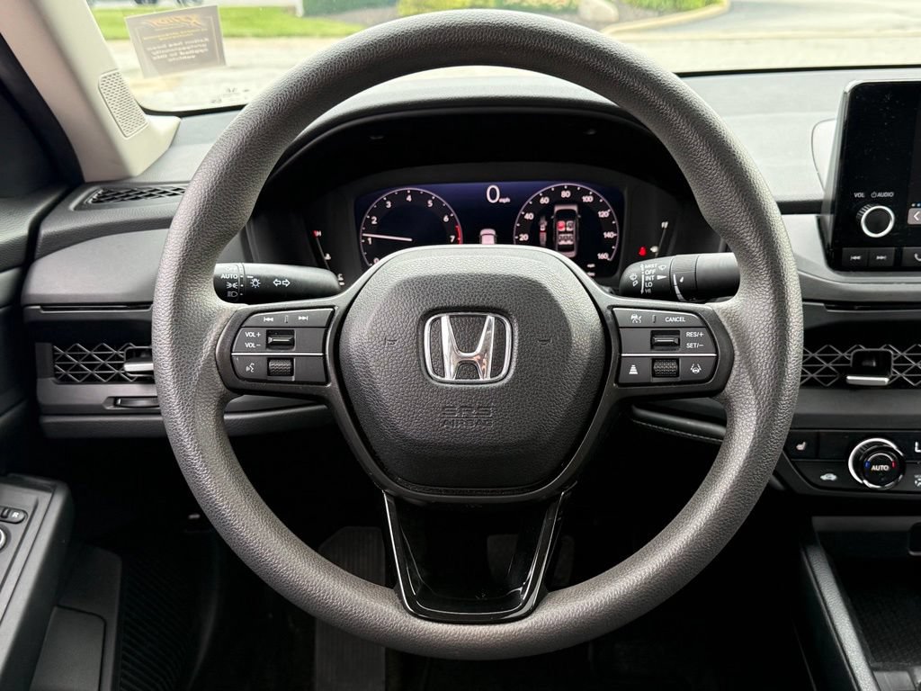 Used 2023 Honda Accord EX image 16