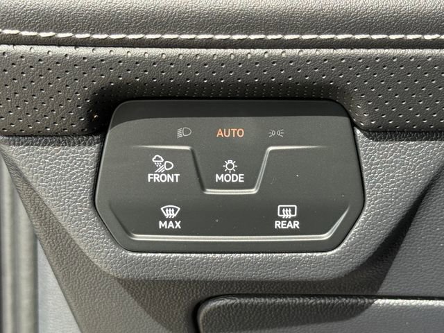Used 2026 Volkswagen Atlas Cross Sport SE FWD image 20