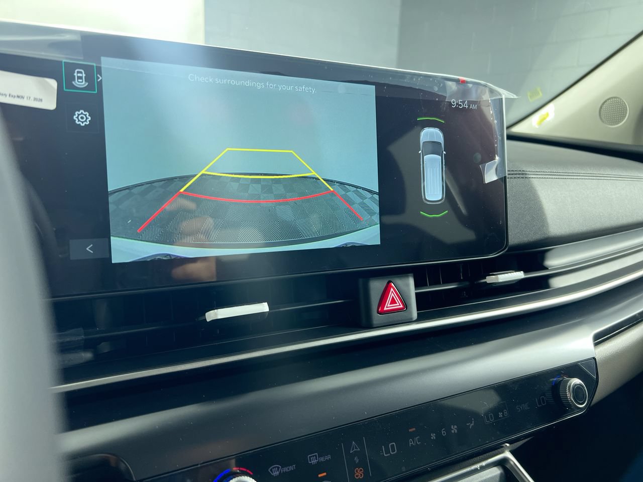 New 2027 Kia Carnival LX FWD image 27