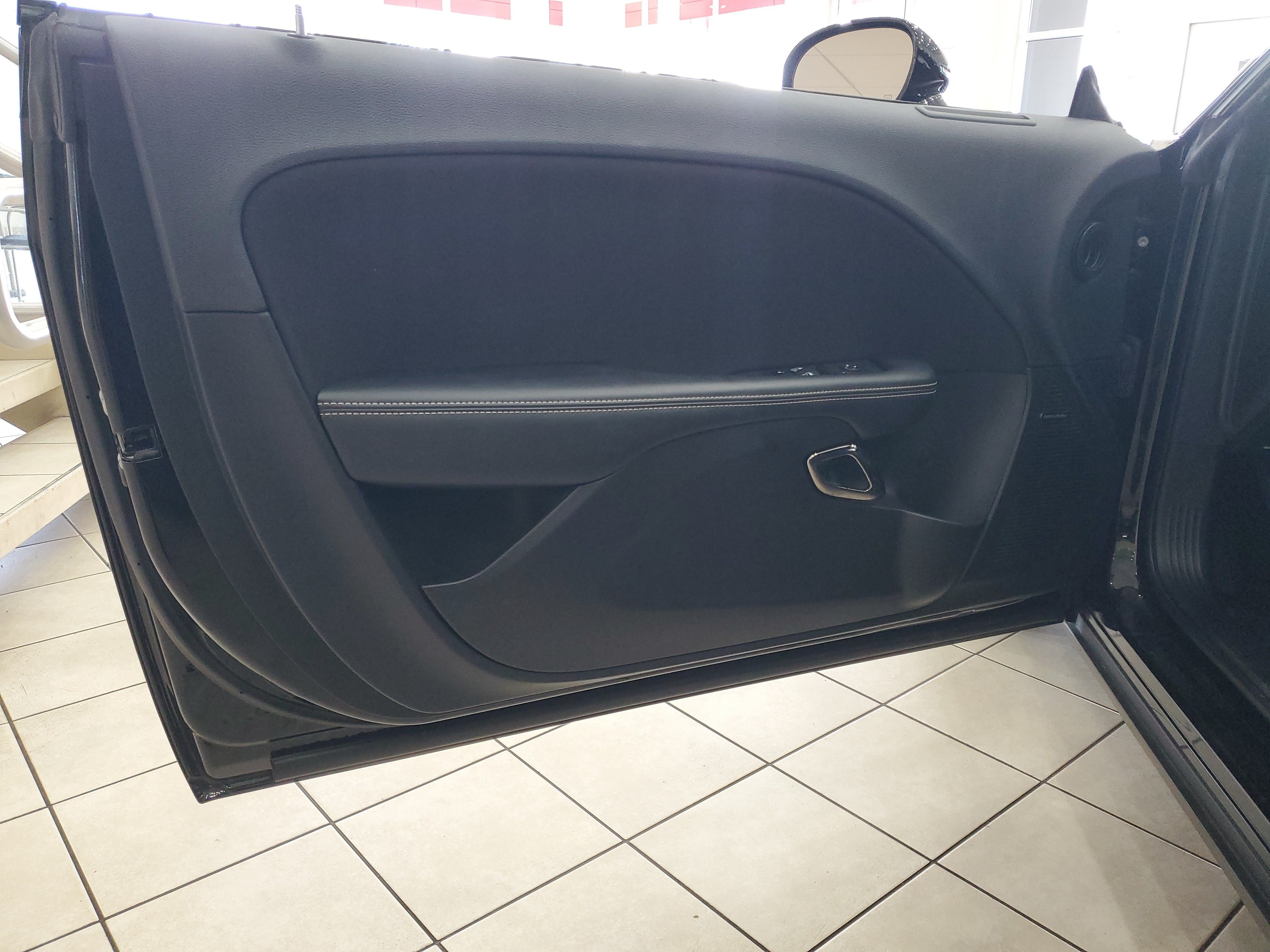 Used 2022 Dodge Challenger SRT Hellcat RWD image 20