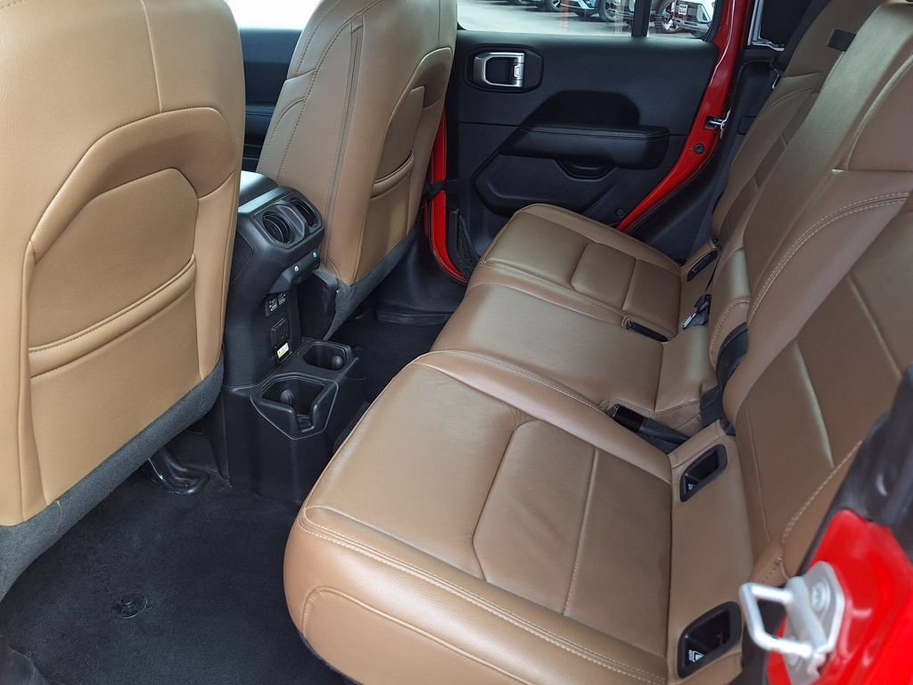 Used 2021 Jeep Gladiator Overland w/ Popular Equipment Package AWD/4WD image 10