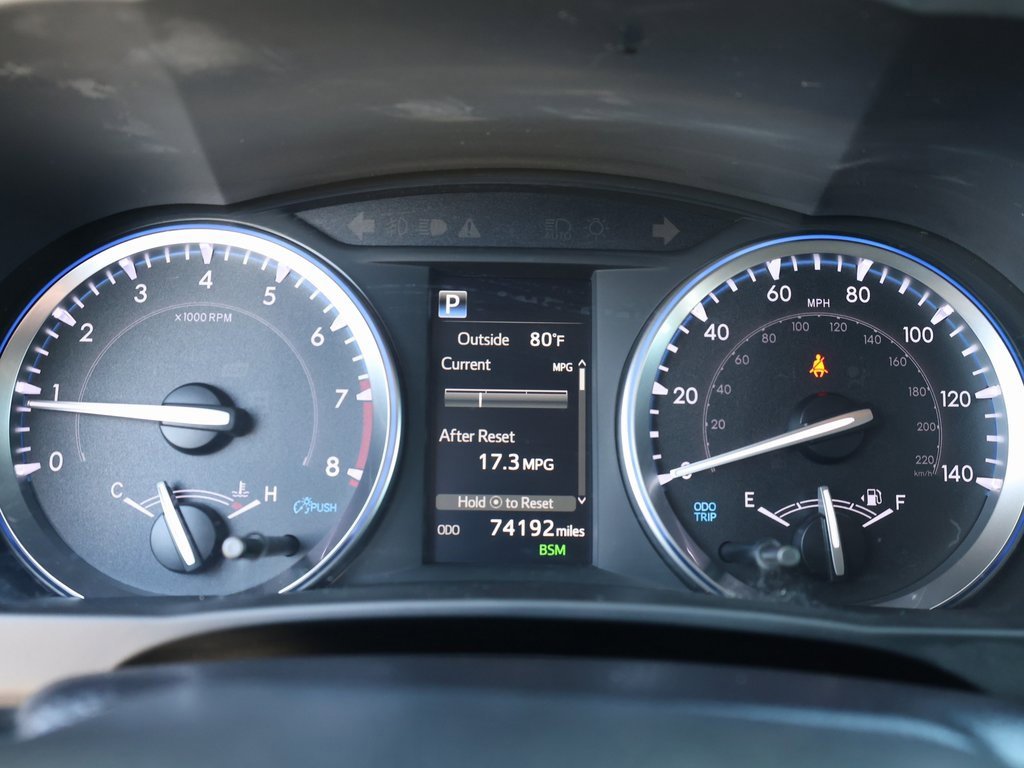 Used 2019 Toyota Highlander XLE image 41
