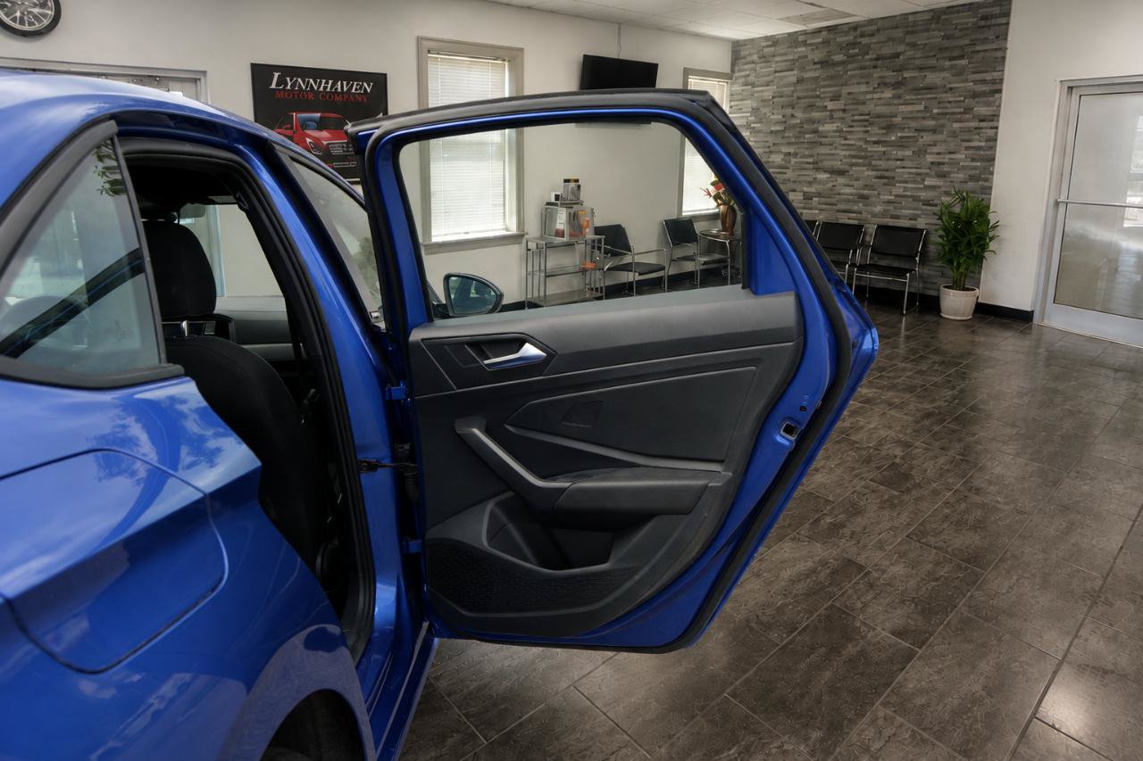 Used 2024 Volkswagen Jetta Sport FWD image 18