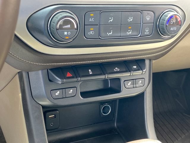 Used 2016 GMC Canyon SLT AWD/4WD image 13