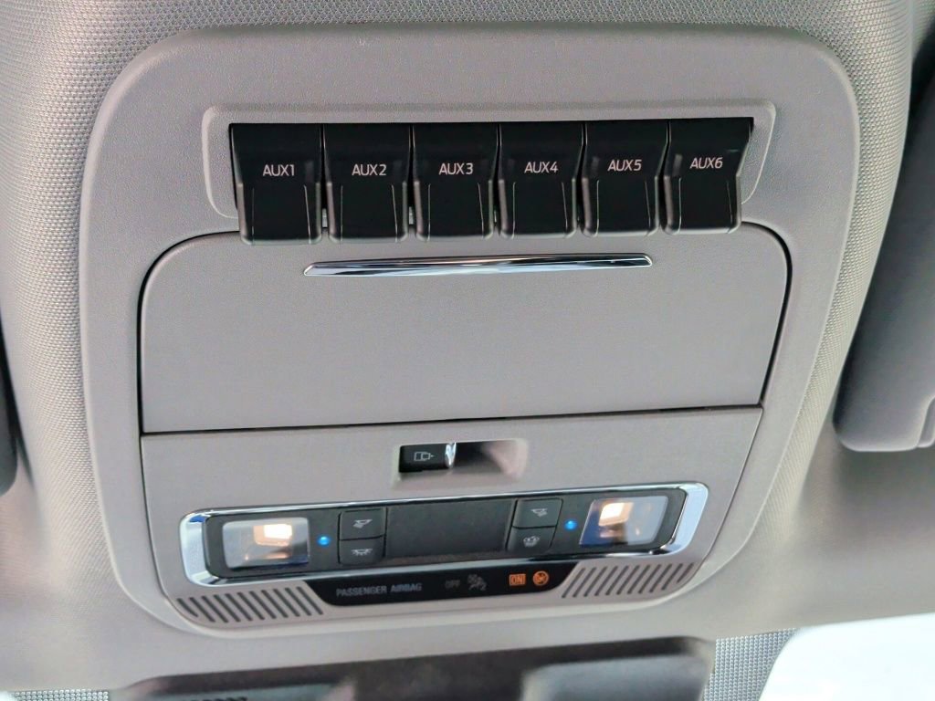 New 2026 Ford F350 Lariat AWD/4WD image 23