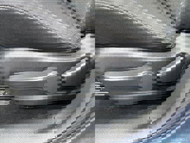 Used 2014 Nissan Sentra S image 14