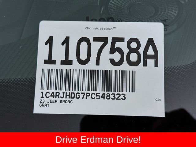Used 2023 Jeep Grand Cherokee Overland w/ Adv Protech Group III AWD/4WD image 31