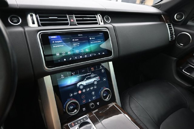 Used 2021 Land Rover Range Rover AWD/4WD image 11