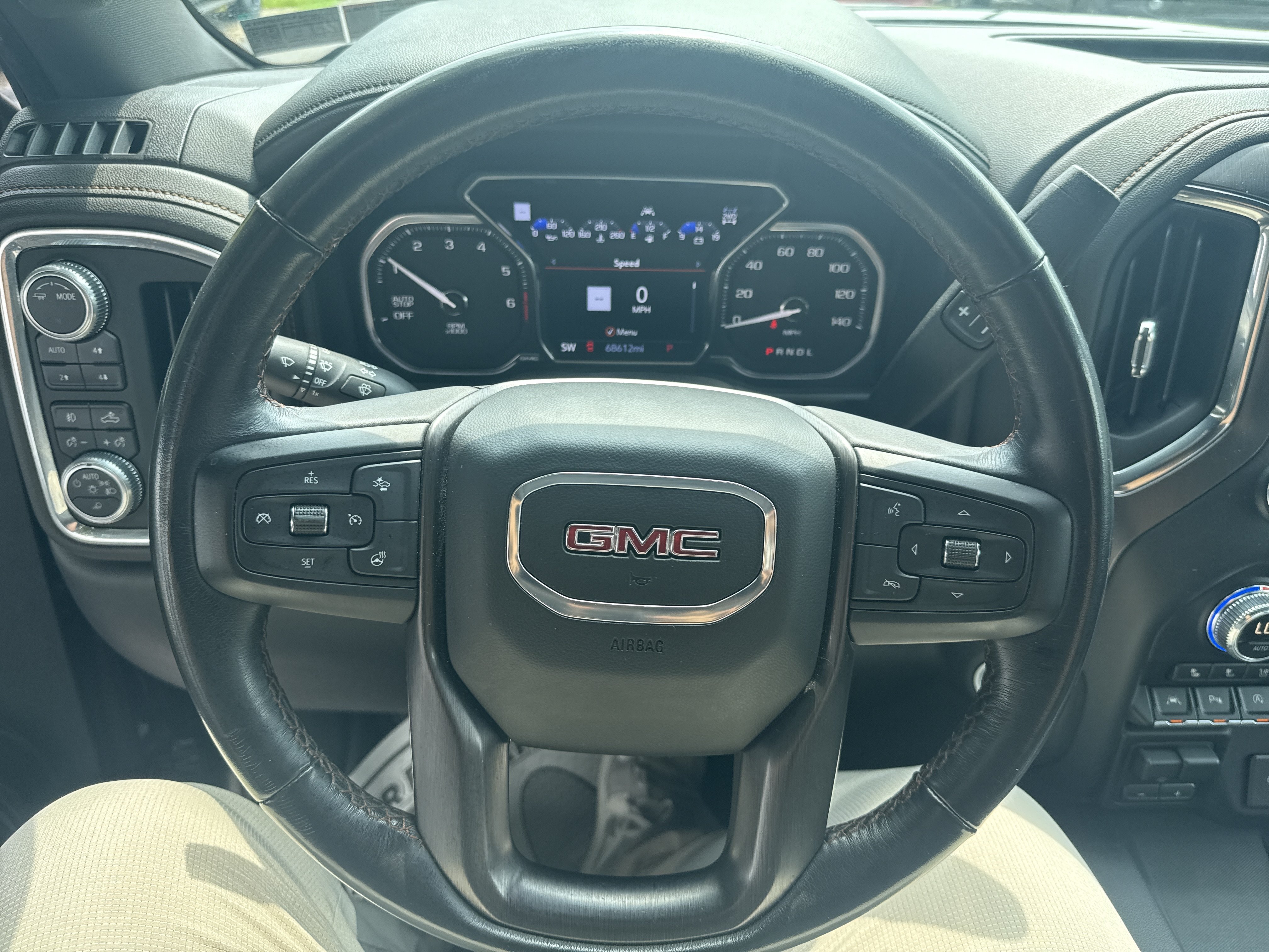 Used 2020 GMC Sierra 1500 AT4 w/ AT4 Premium Package AWD/4WD image 10