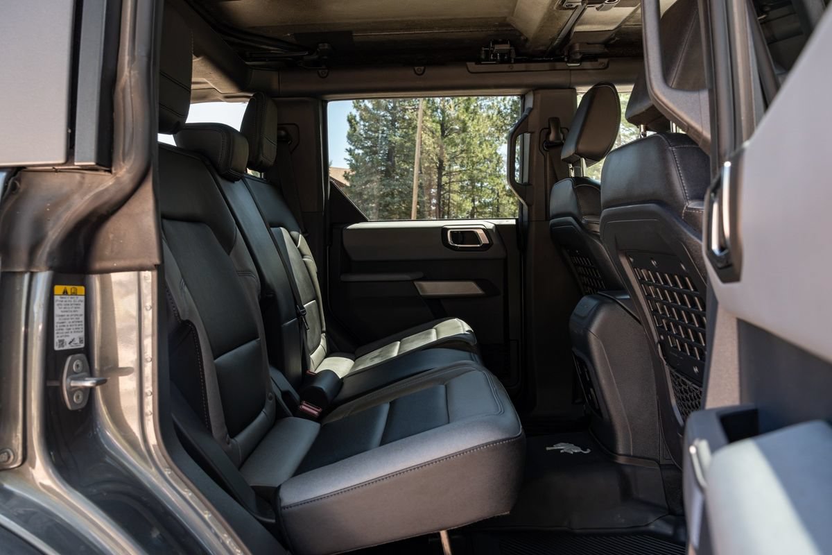 Used 2022 Ford Bronco Black Diamond AWD/4WD image 30