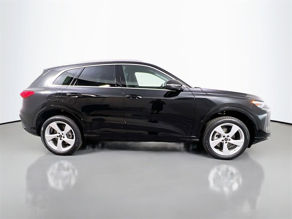 New 2025 Audi Q5 Premium Plus image 8