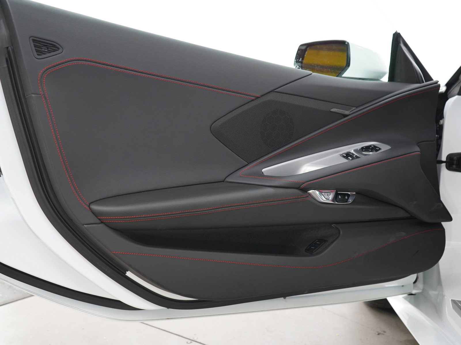Used 2023 Chevrolet Corvette Stingray Coupe w/ Battery Protection Package RWD image 13