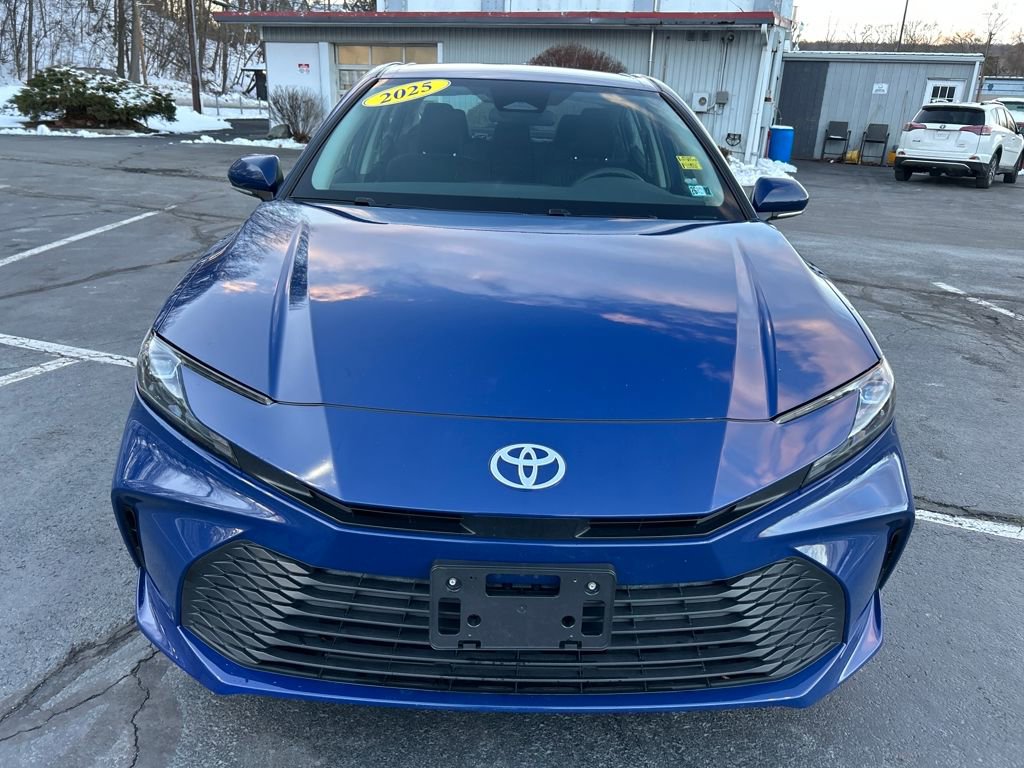 Certified 2025 Toyota Camry LE image 8