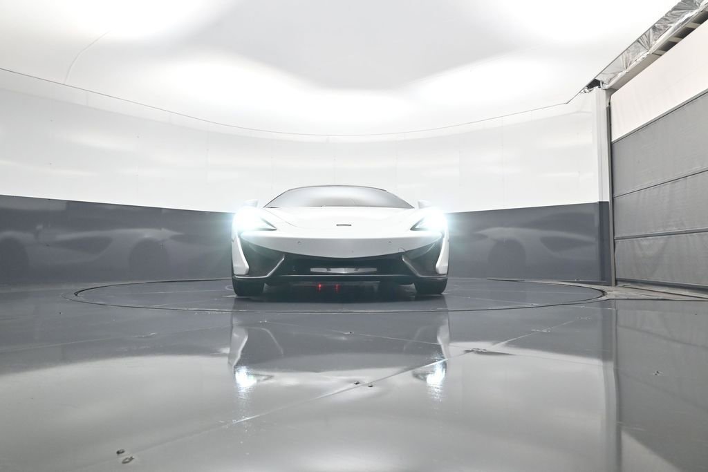 Used 2019 McLaren 570S Spider image 19