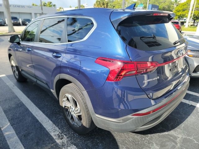 Used 2023 Hyundai Santa Fe SE FWD image 2