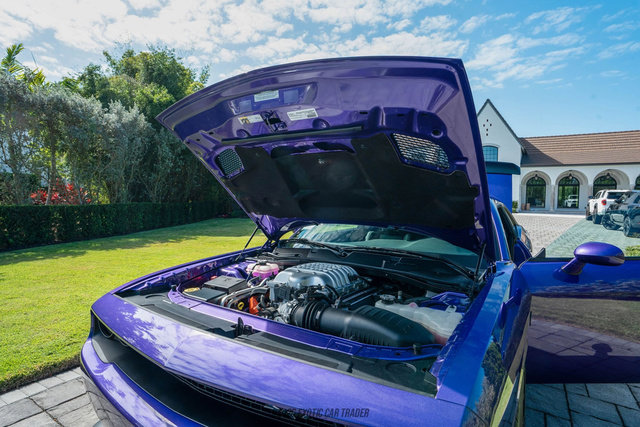 Used 2016 Dodge Challenger SRT Hellcat image 22