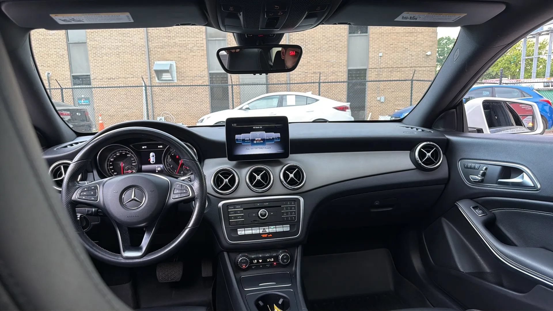 Used 2019 Mercedes-Benz CLA 250 4MATIC image 23