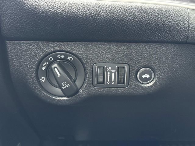 Used 2022 Dodge Challenger R/T Scat Pack image 26