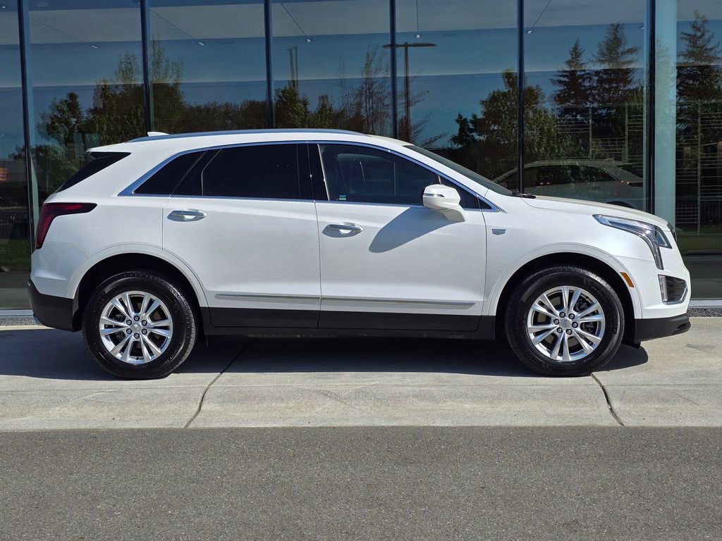 Certified 2024 Cadillac XT5 Luxury AWD/4WD image 6