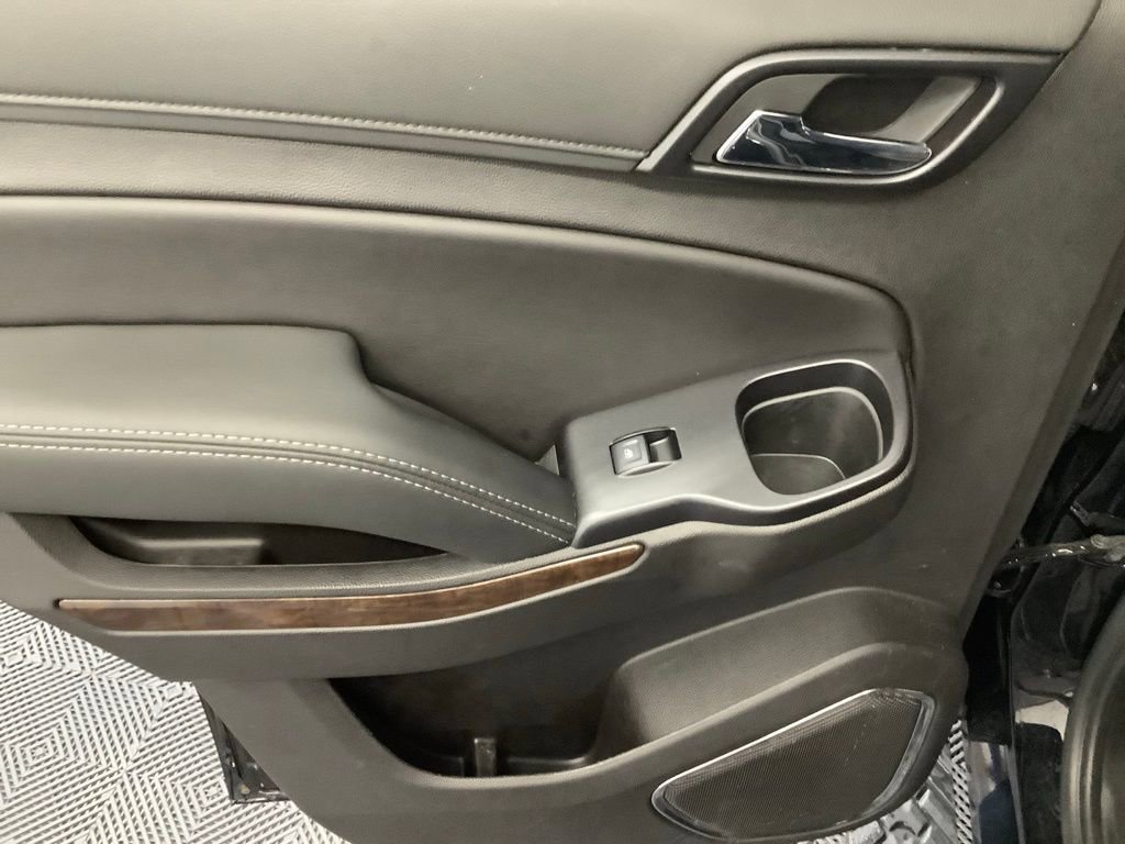 Used 2019 Chevrolet Tahoe LS w/ Enhanced Driver Alert Package AWD/4WD image 5