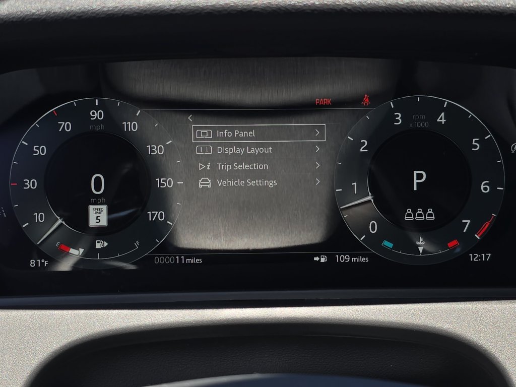 New 2026 Land Rover Range Rover Velar S AWD/4WD image 19